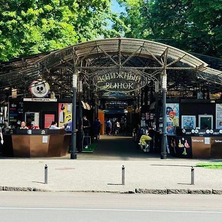 Квартира В Центре! Книжный Рынок! Odessa Buitenkant foto